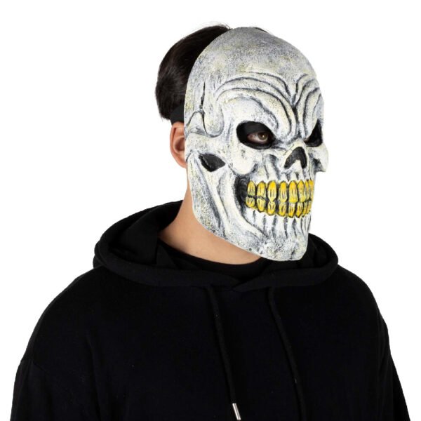 25637 7 White Skull