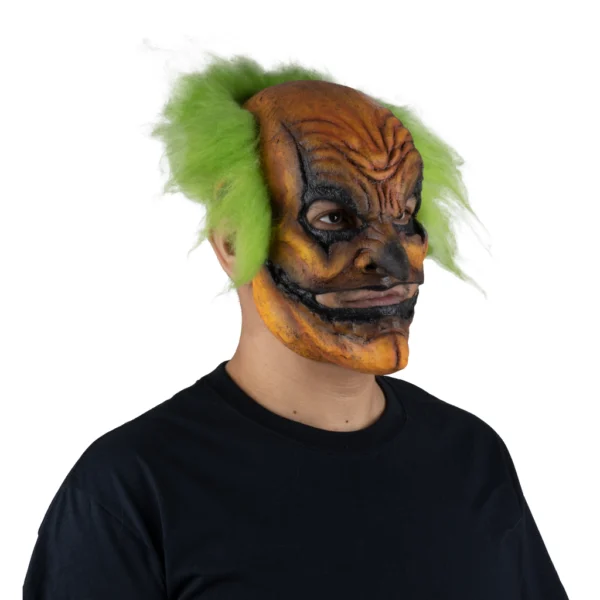 Prankster pumpkin clown