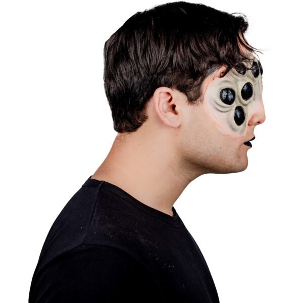 25820_Reptilian Dark Eyes (3) Reptilian Dark eyes