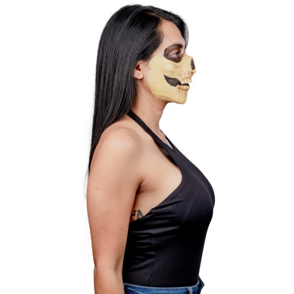 Skull mouth Tan