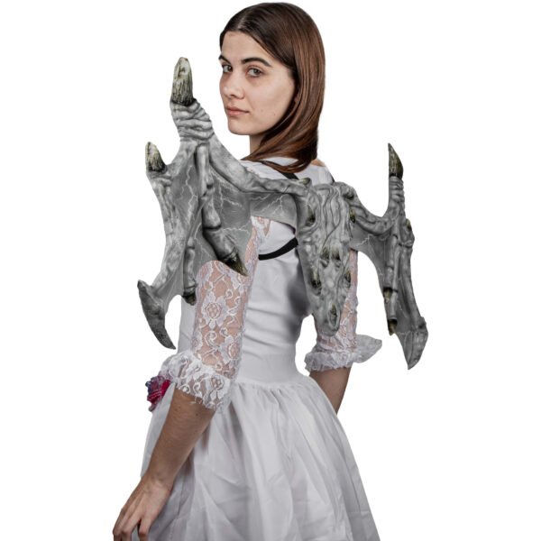 Gray Mythical wings