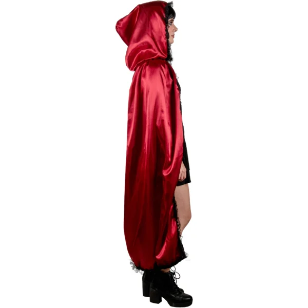 Capa Roja con Encaje