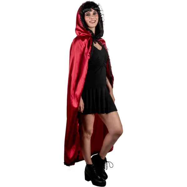 Capa Roja con Encaje