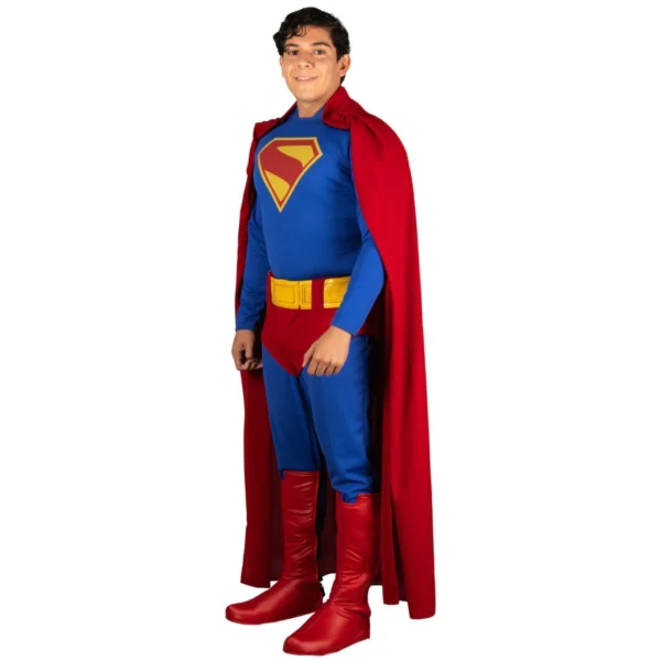 11062 11063 SUPERMAN 2025 (1) Disfraz Superman 2025 Oficial DC Comics - Traje Completo con Capa y Cinturón