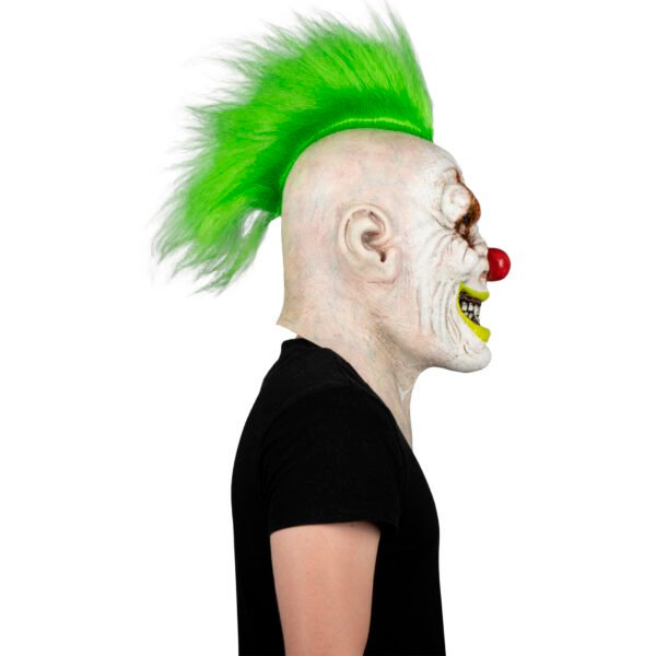 Dusty clown